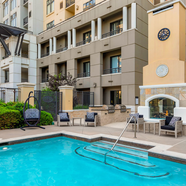 4550 Cherry Creek - Poolside Area With Lounge Chairs And Cozy Fire Pit