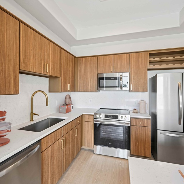 4550 Cherry Creek – Renovated Apartments – Kitchen