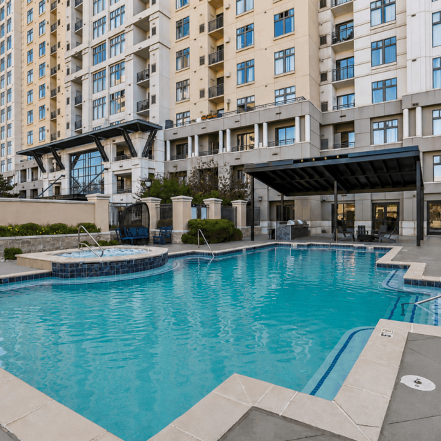 4550 Cherry Creek – Renovated Apartments in Denver – Pool Area